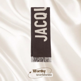Khăn len Jacquemus